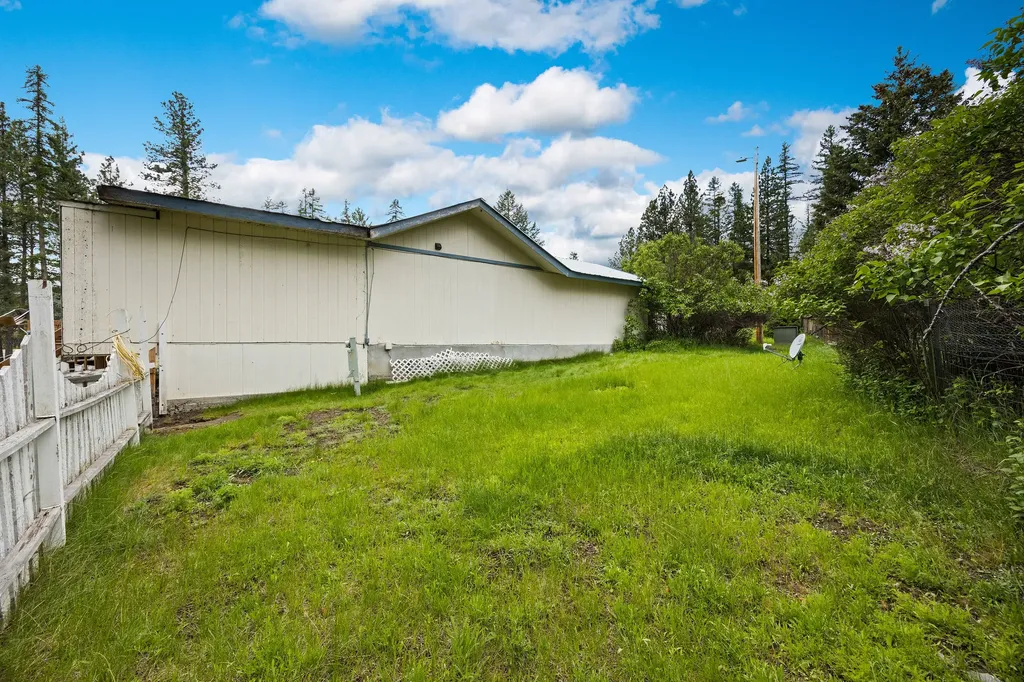 1765 Rogers Lake Road Kila MT 59920