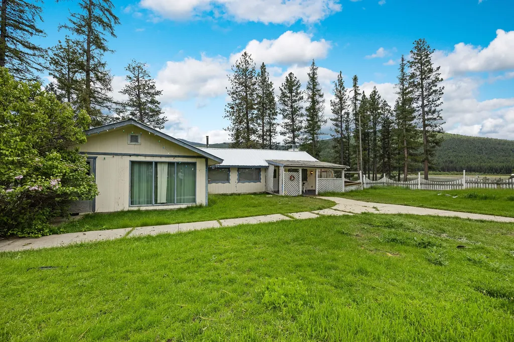 1765 Rogers Lake Road Kila MT 59920