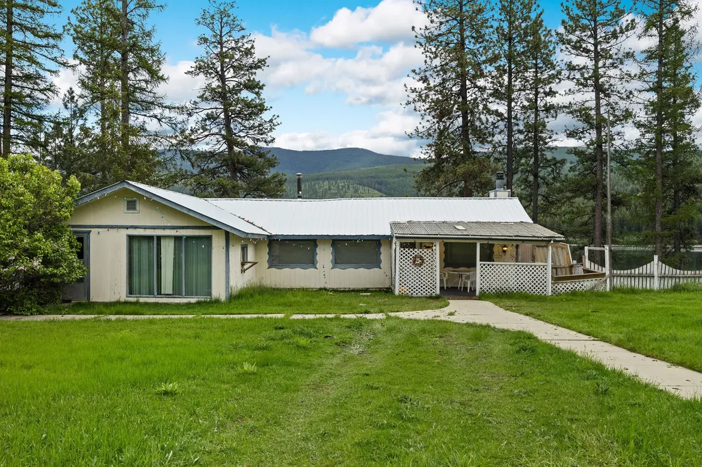 1765 Rogers Lake Road Kila MT 59920