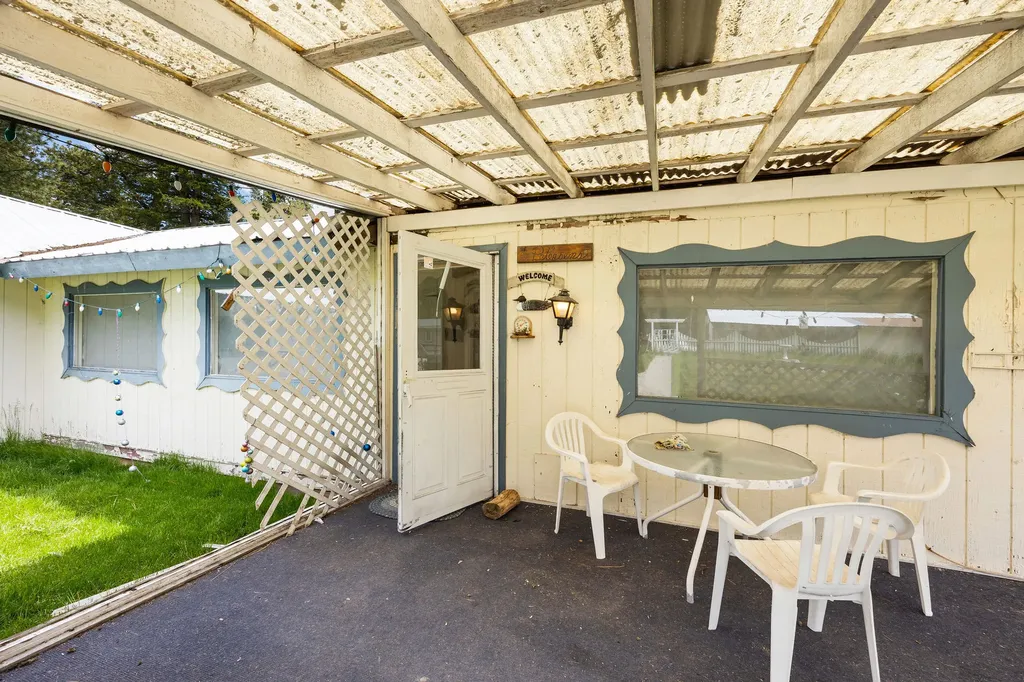 1765 Rogers Lake Road Kila MT 59920