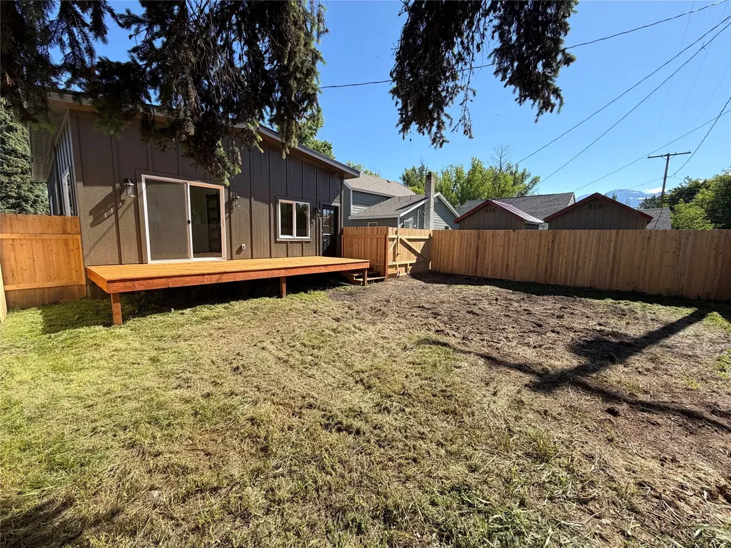 515 Buchanan Street SW Ronan MT 59864
