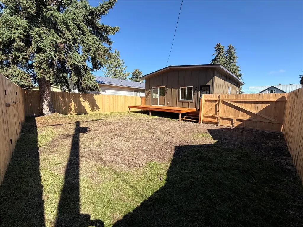 515 Buchanan Street SW Ronan MT 59864