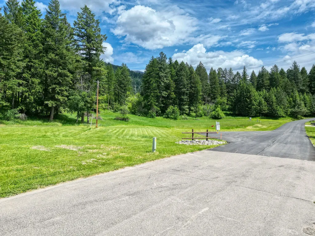 861 Yeoman Hall Road Kalispell MT 59901