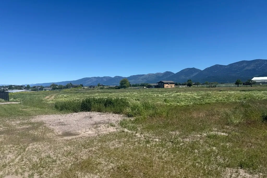 40517 Mt Highway 35 Polson MT 59860