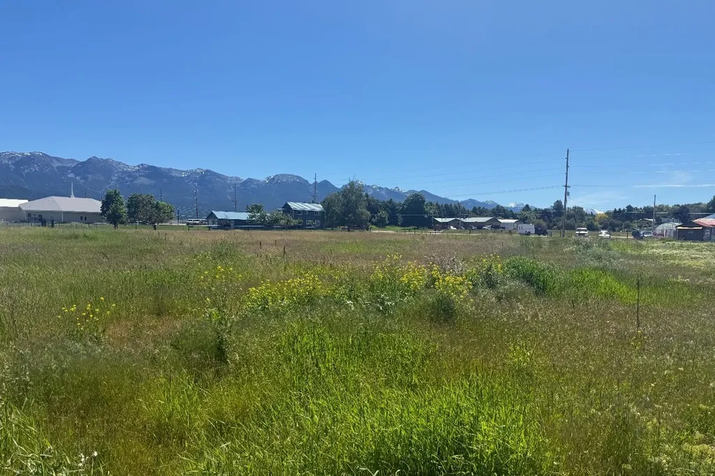 40517 Mt Highway 35 Polson MT 59860