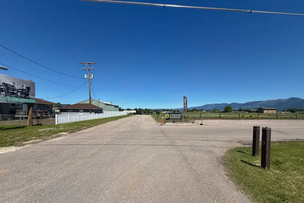 40517 Mt Highway 35 Polson MT 59860
