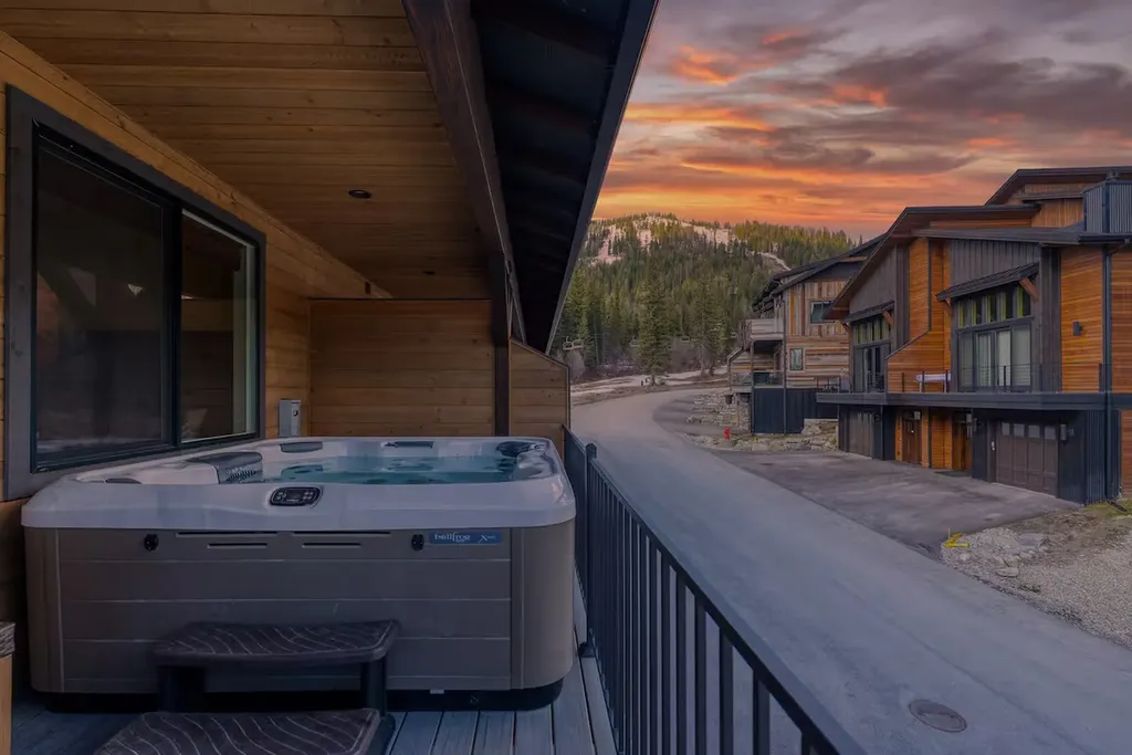 134 Inspiration Loop Whitefish MT 59937