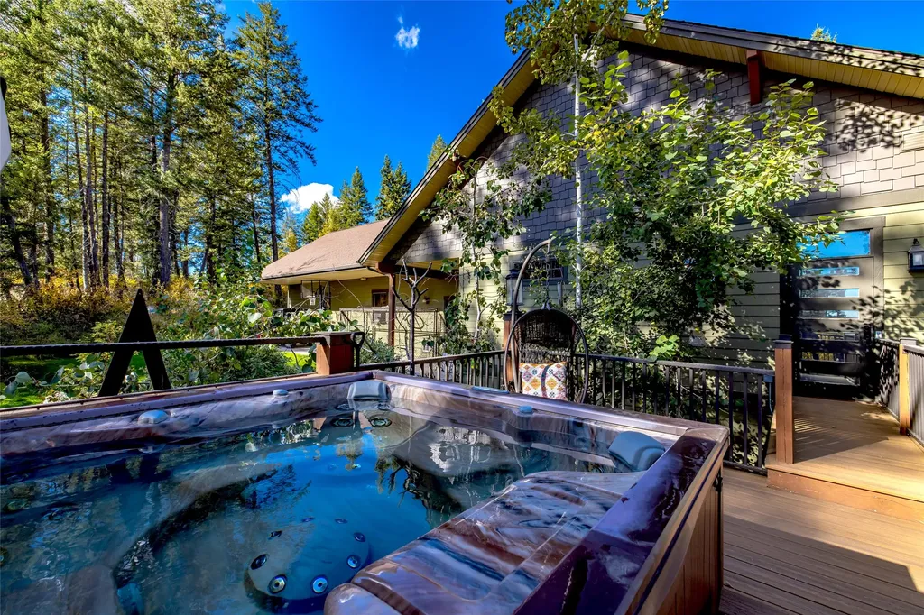 10 Wood Ridge Drive Columbia Falls MT 59912