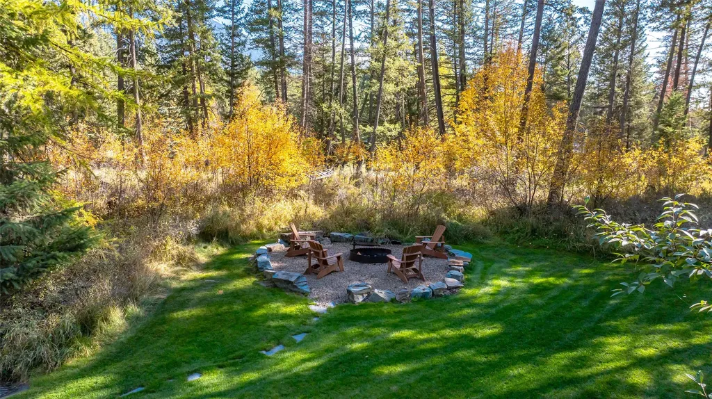 10 Wood Ridge Drive Columbia Falls MT 59912
