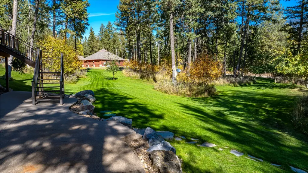 10 Wood Ridge Drive Columbia Falls MT 59912