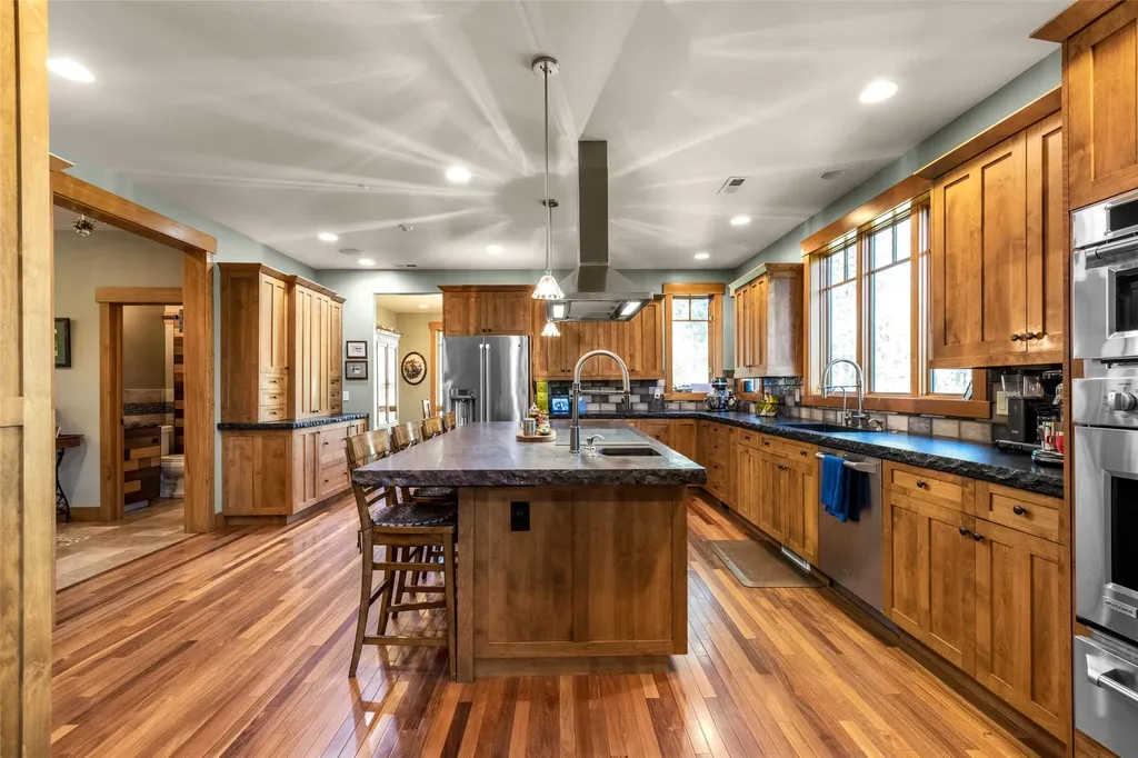 10 Wood Ridge Drive Columbia Falls MT 59912