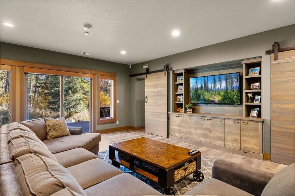 10 Wood Ridge Drive Columbia Falls MT 59912