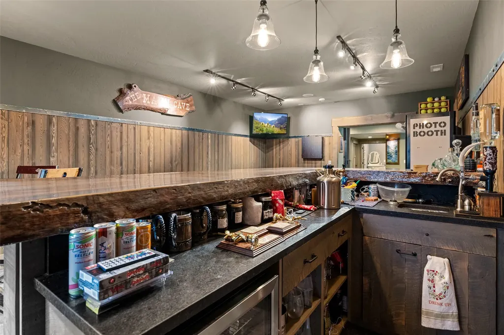 10 Wood Ridge Drive Columbia Falls MT 59912