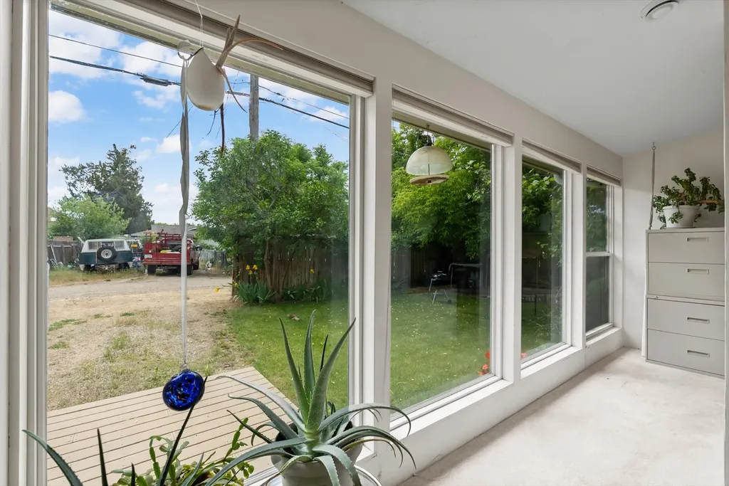 102 Geneva Avenue Hamilton MT 59840