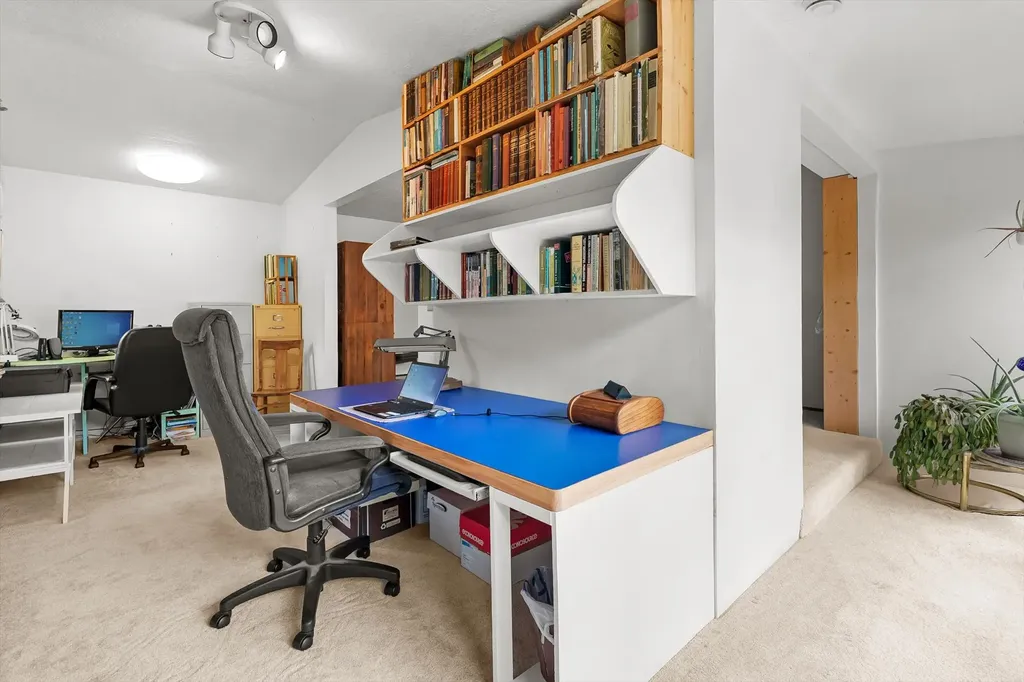 102 Geneva Avenue Hamilton MT 59840