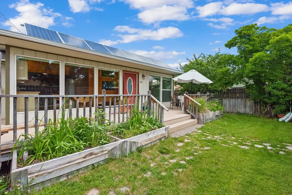 102 Geneva Avenue Hamilton MT 59840