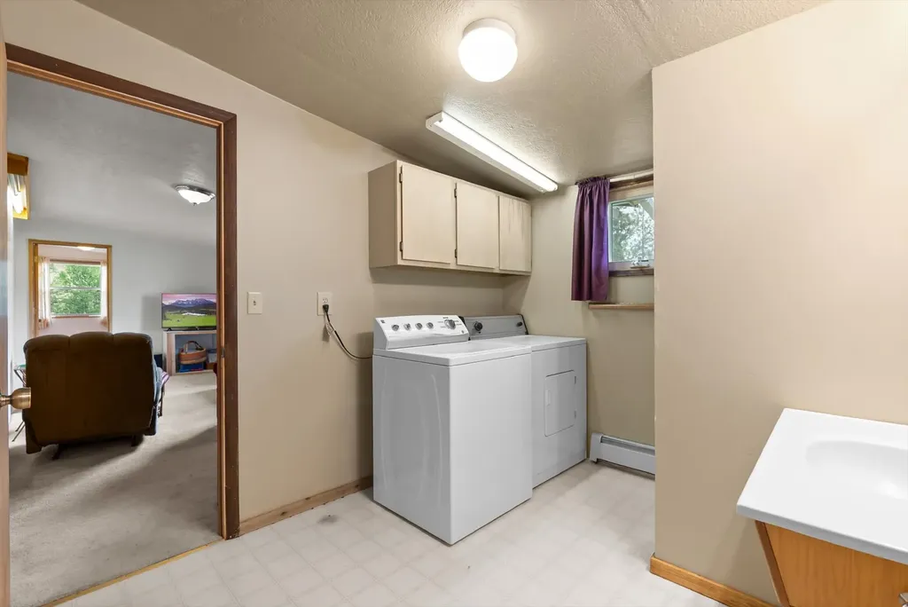 102 Geneva Avenue Hamilton MT 59840