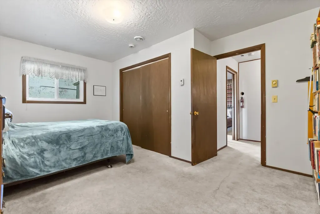 102 Geneva Avenue Hamilton MT 59840