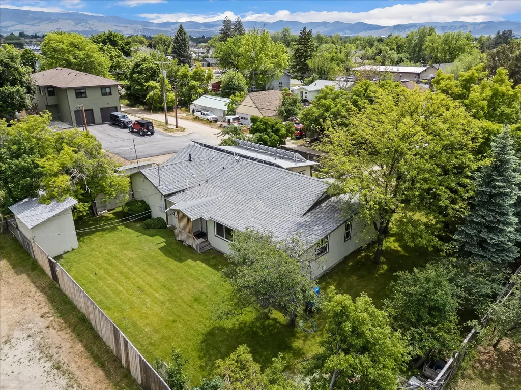 102 Geneva Avenue Hamilton MT 59840