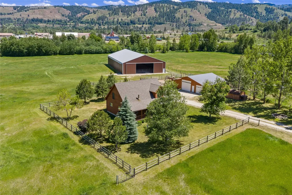 561 Camas Creek Loop Hamilton MT 59840
