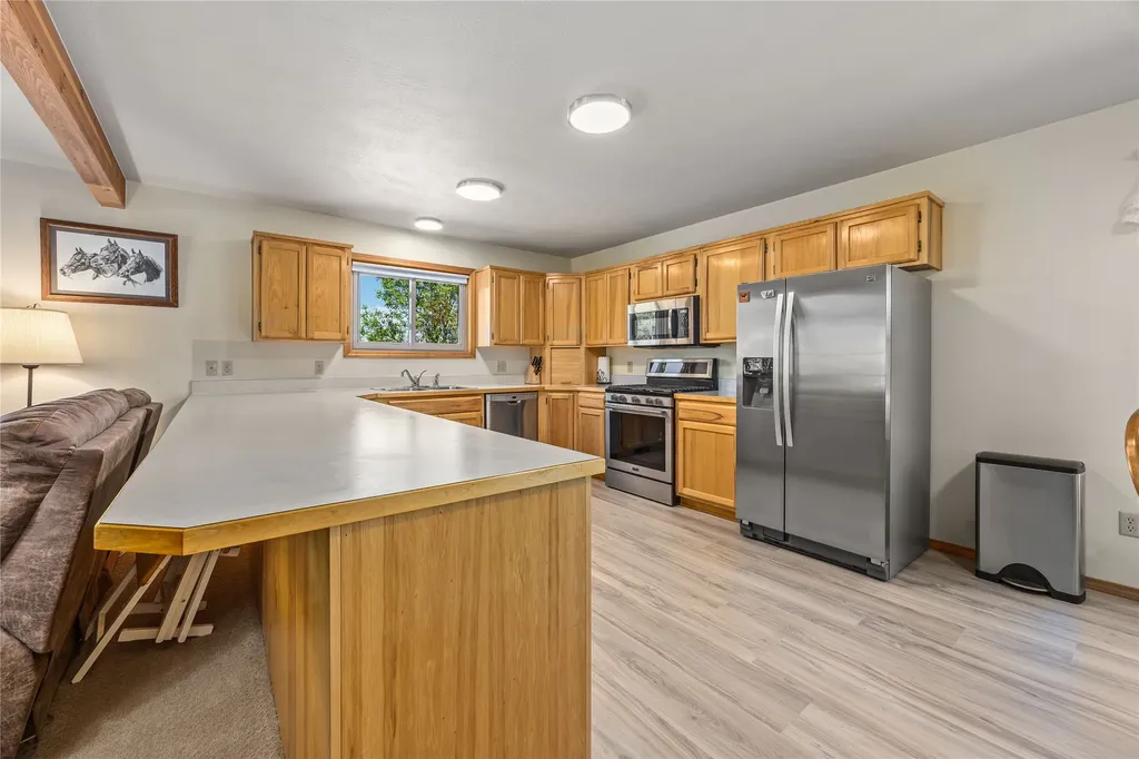 561 Camas Creek Loop Hamilton MT 59840