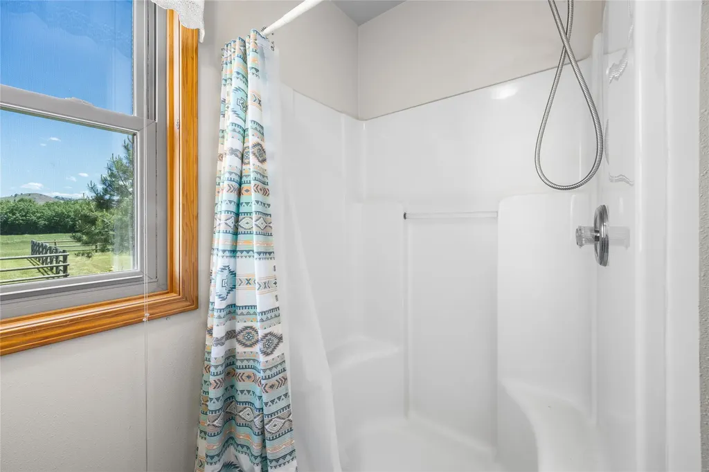 561 Camas Creek Loop Hamilton MT 59840