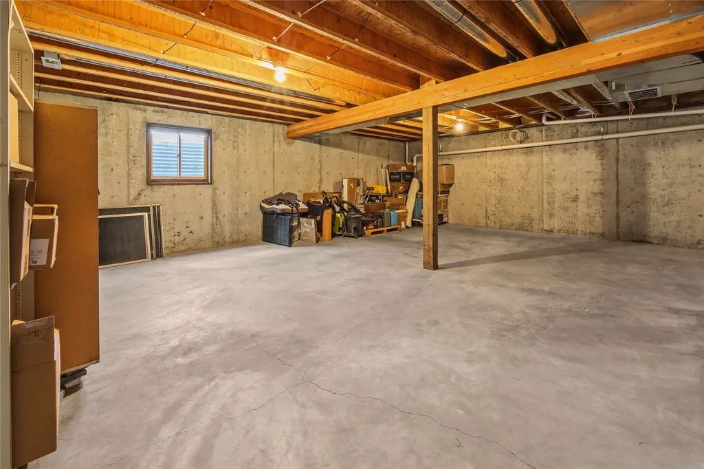 561 Camas Creek Loop Hamilton MT 59840