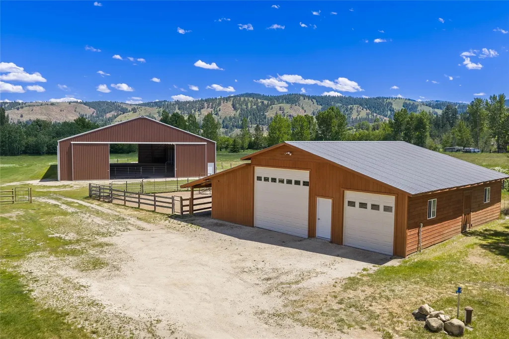 561 Camas Creek Loop Hamilton MT 59840
