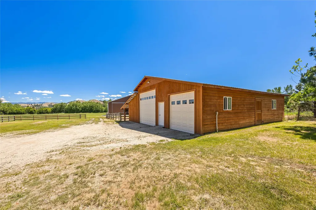 561 Camas Creek Loop Hamilton MT 59840