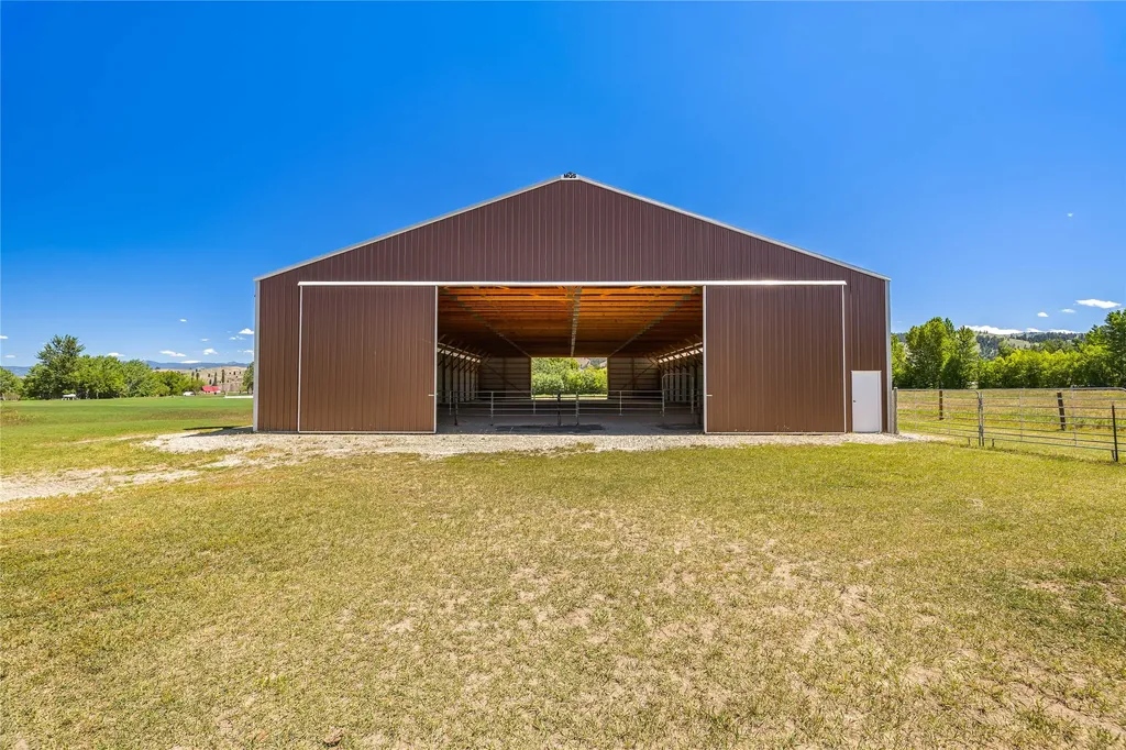 561 Camas Creek Loop Hamilton MT 59840