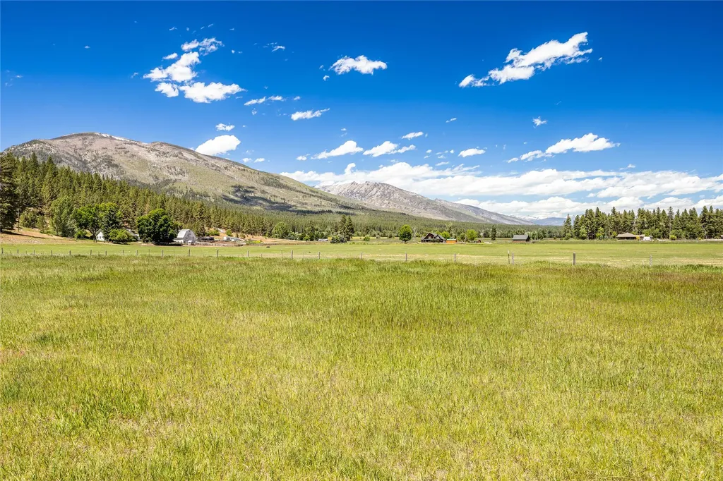 561 Camas Creek Loop Hamilton MT 59840