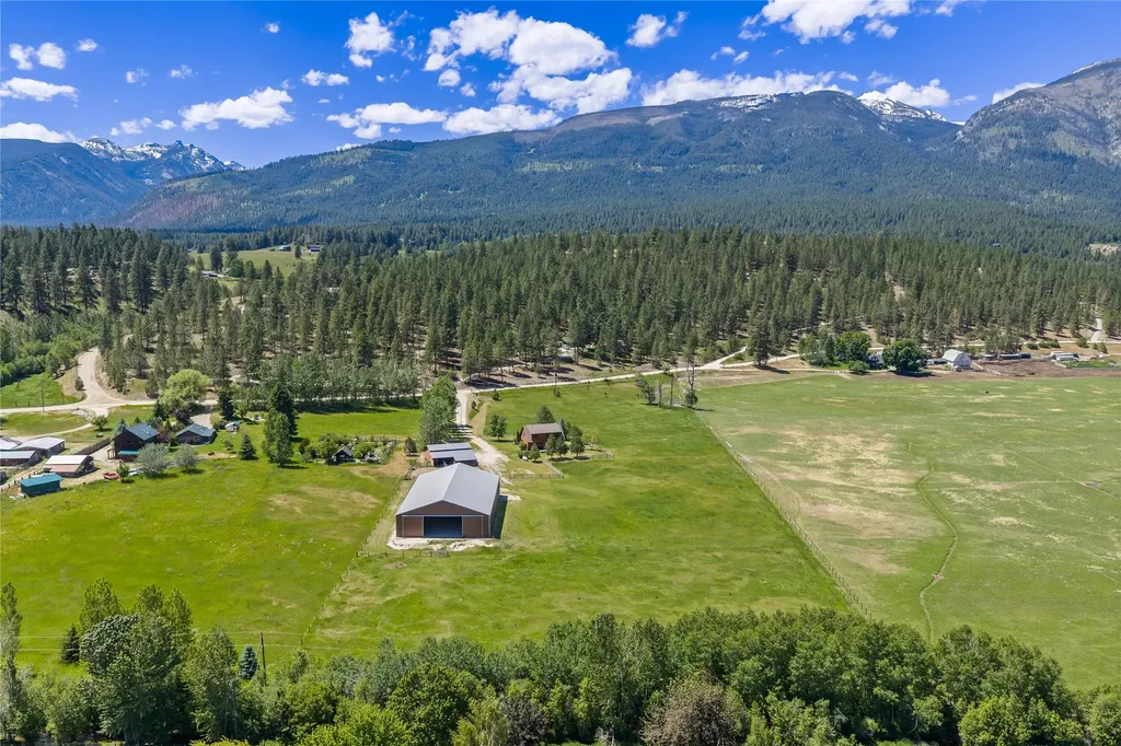561 Camas Creek Loop Hamilton MT 59840