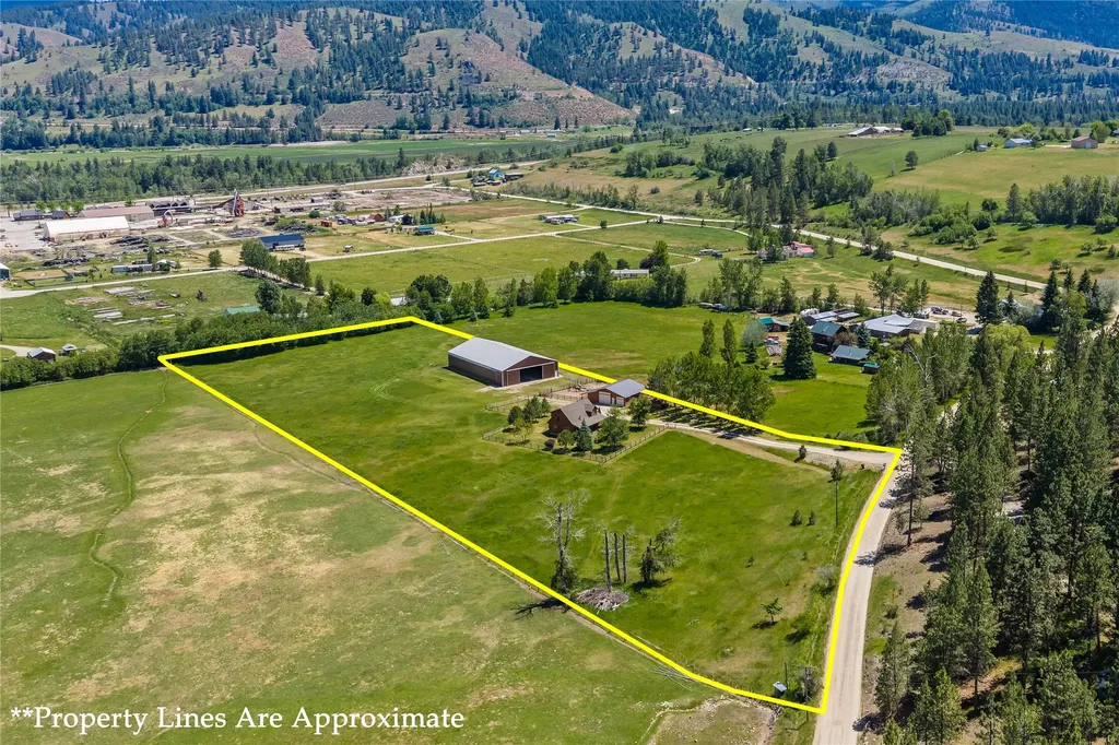 561 Camas Creek Loop Hamilton MT 59840