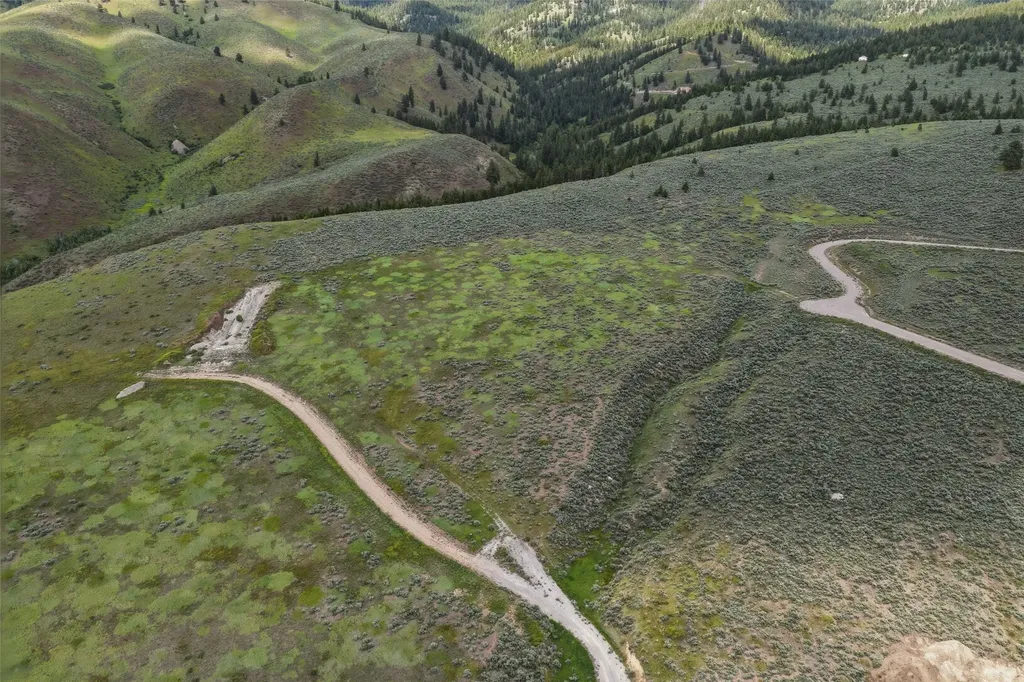 20774 Prairies End Trail Florence MT 59833