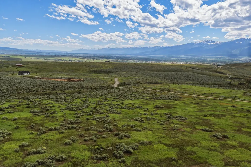 20774 Prairies End Trail Florence MT 59833