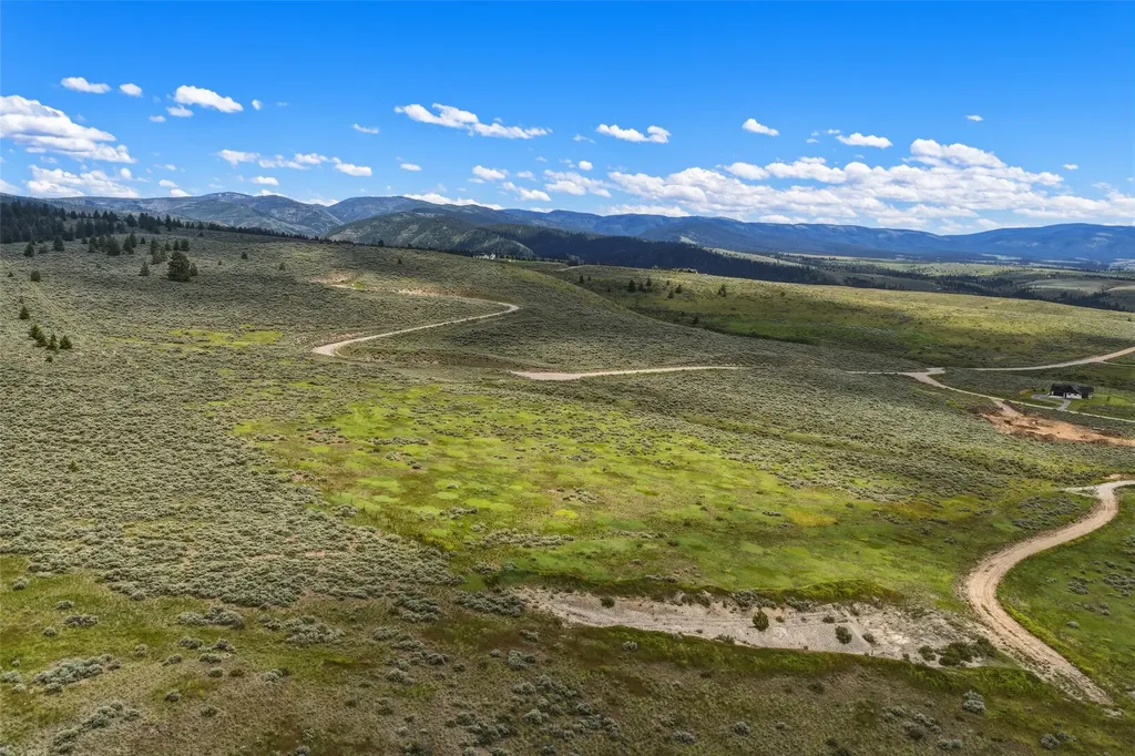 20774 Prairies End Trail Florence MT 59833
