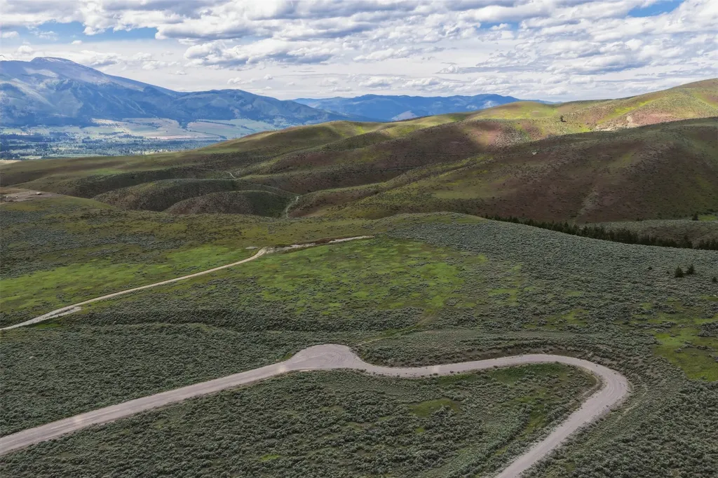 20774 Prairies End Trail Florence MT 59833