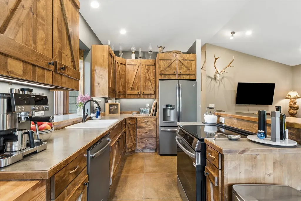 1221 Grand Fir Road Bigfork MT 59911