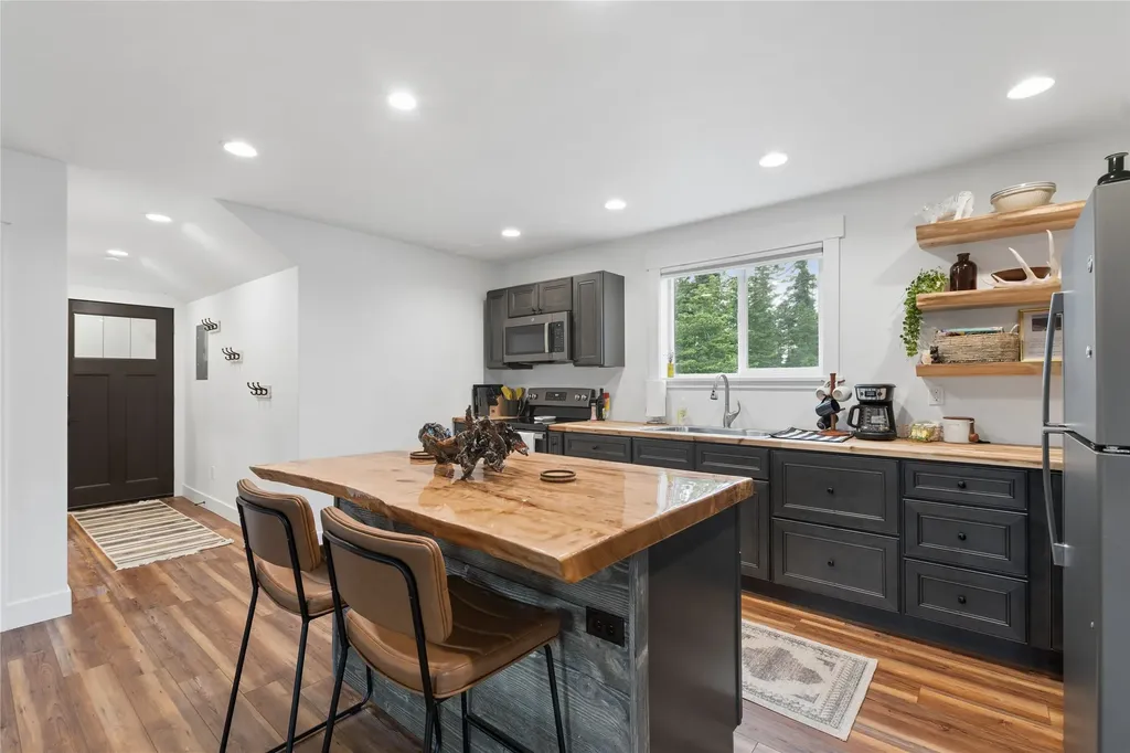 1221 Grand Fir Road Bigfork MT 59911