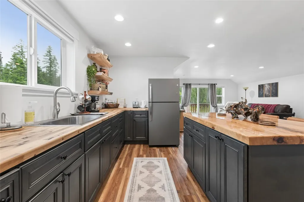 1221 Grand Fir Road Bigfork MT 59911