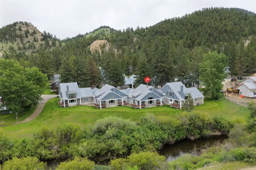 22 Stoney Brook Drive Clancy MT 59634