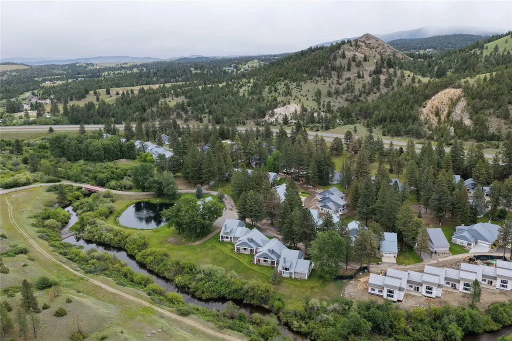 22 Stoney Brook Drive Clancy MT 59634