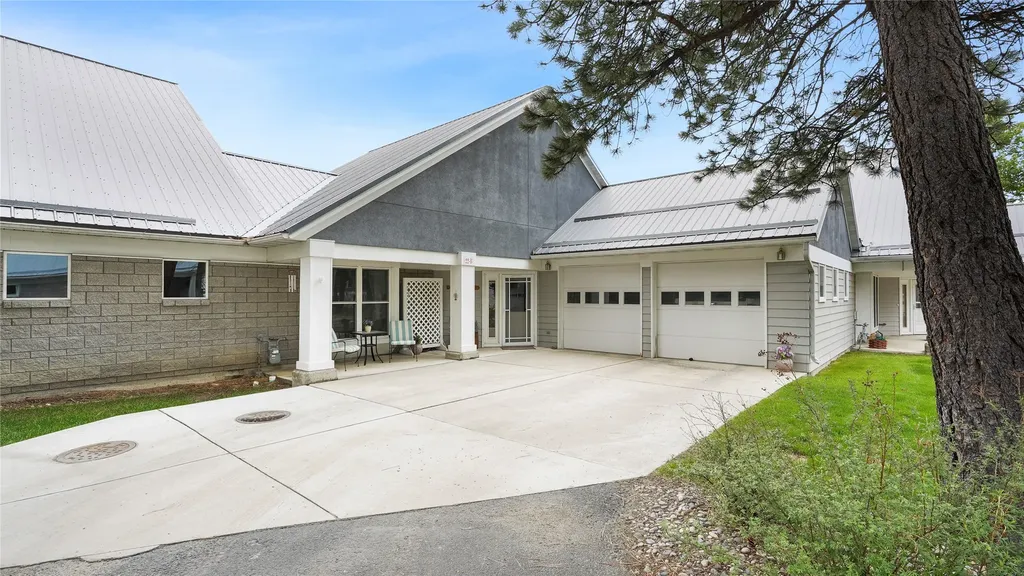 22 Stoney Brook Drive Clancy MT 59634
