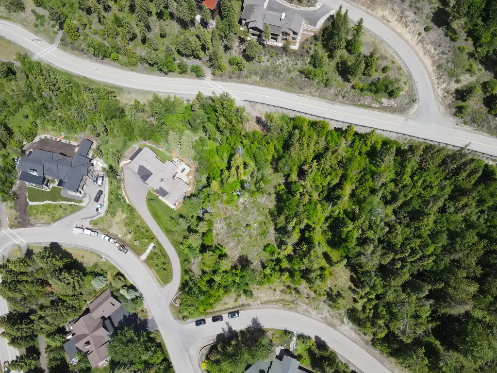 265 N Shooting Star Circle Whitefish MT 59937