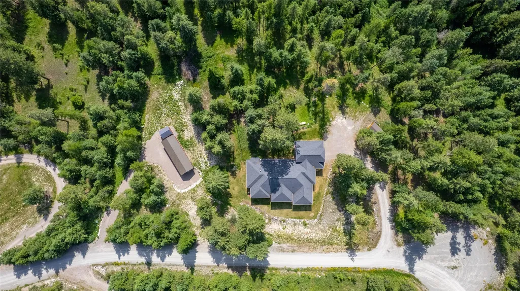 20245 Swan View Road Rollins MT 59931
