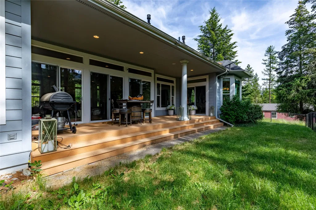 20245 Swan View Road Rollins MT 59931