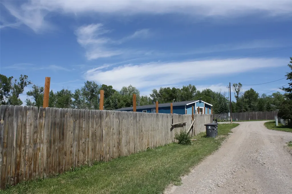 354 Ole Depot Road Gallatin Gateway MT 59730