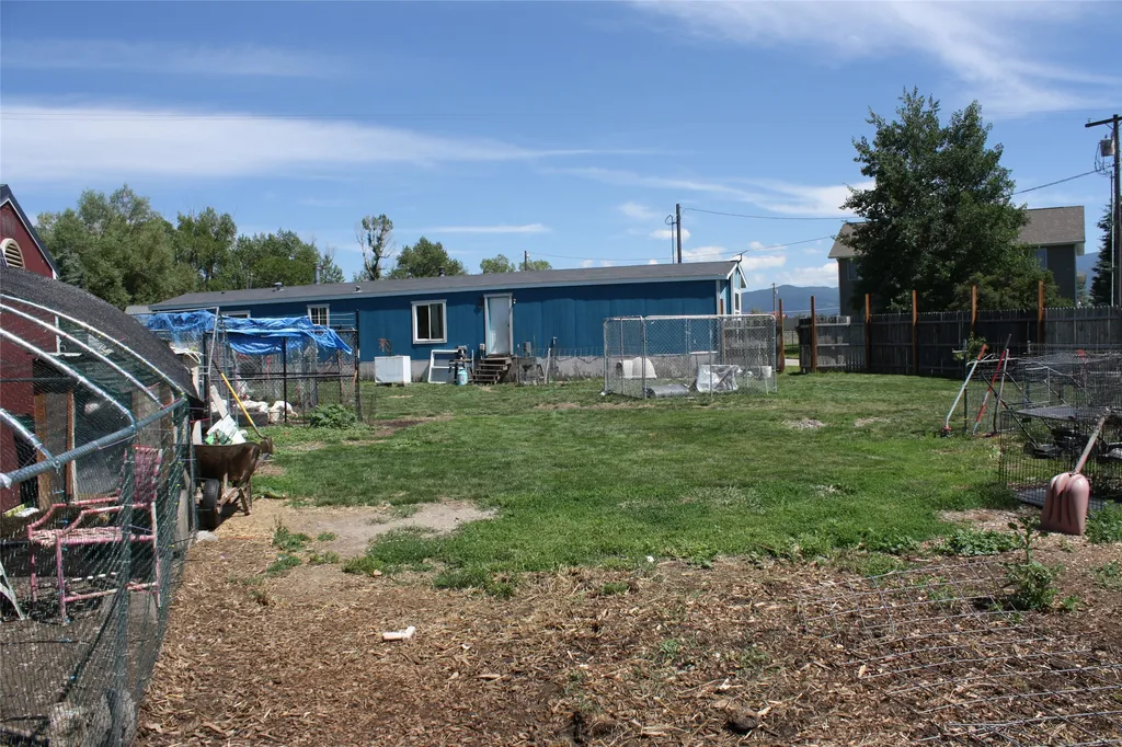 354 Ole Depot Road Gallatin Gateway MT 59730