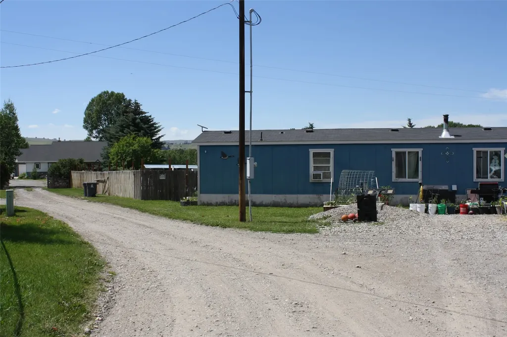354 Ole Depot Road Gallatin Gateway MT 59730