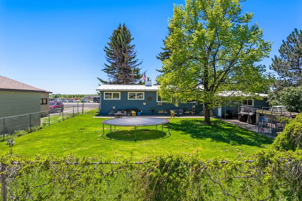 203 3rd Avenue SW Fairfield MT 59436